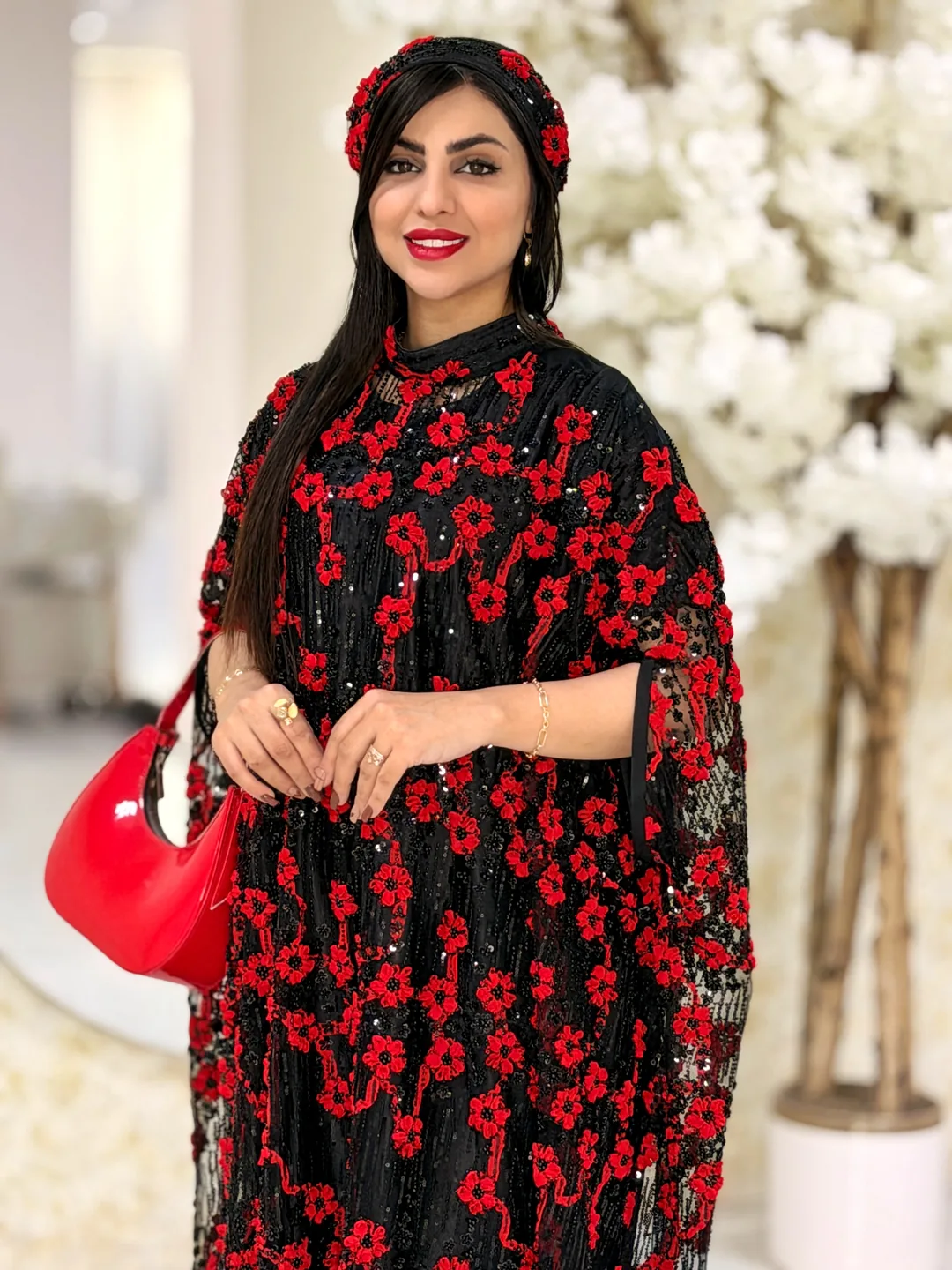 عبا گل قرمز