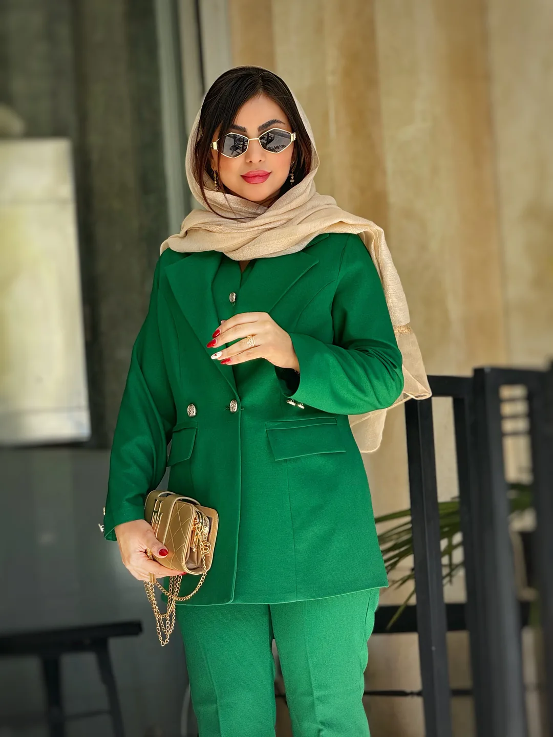 کت وشلوار